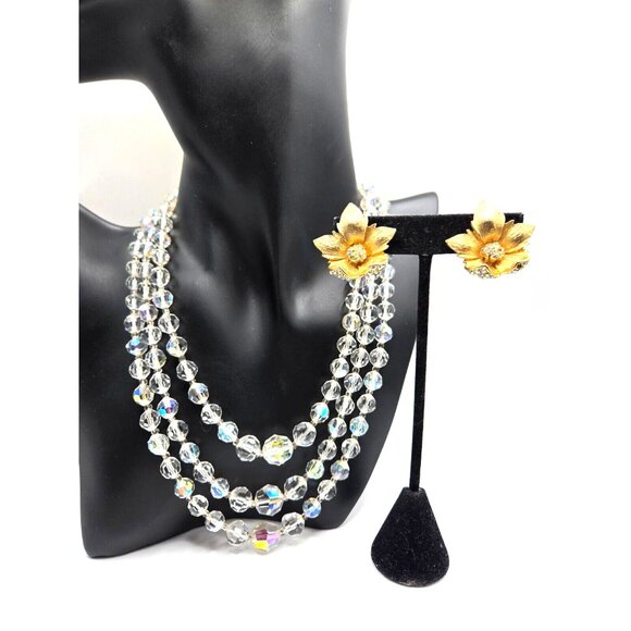Rare 1940s Graduated Crystal Necklace and Floral Rhinestone Gold Clip Earrings - Picture 2 of 13